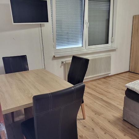Schoene 2 Zimmer Wohnung Im Herzen Von Gleisdorf Esterno foto